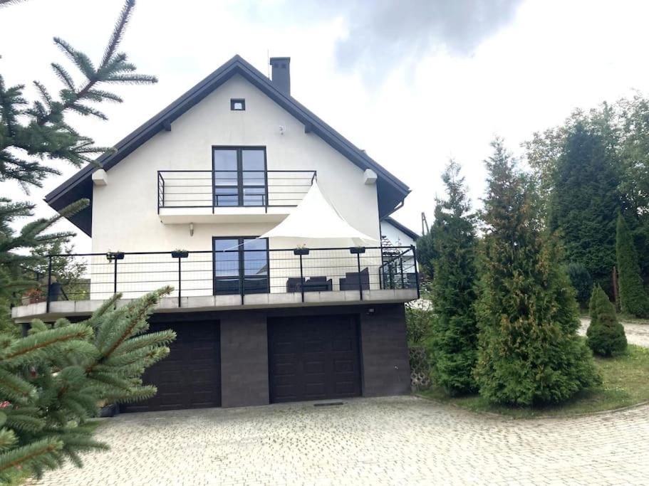 Villa Tymi3 Dom Na Wzgorzu Przy Stoku à Przemyśl Extérieur photo